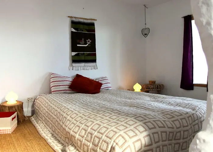 With Ocean View Villa Agulo