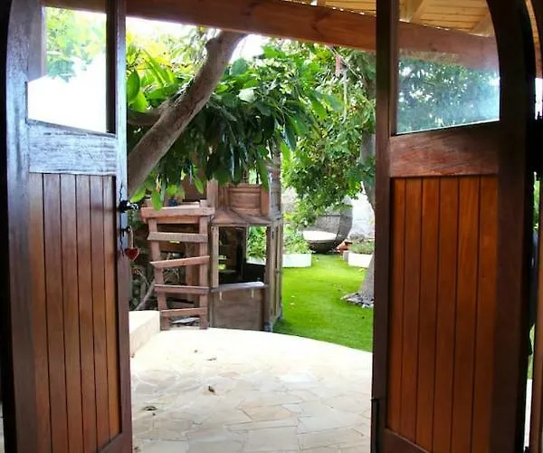 Villa With Ocean View *